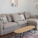 2Ndhomes City Center 2Br Apartment By The Finnish National Theatre With Balcony And Park View