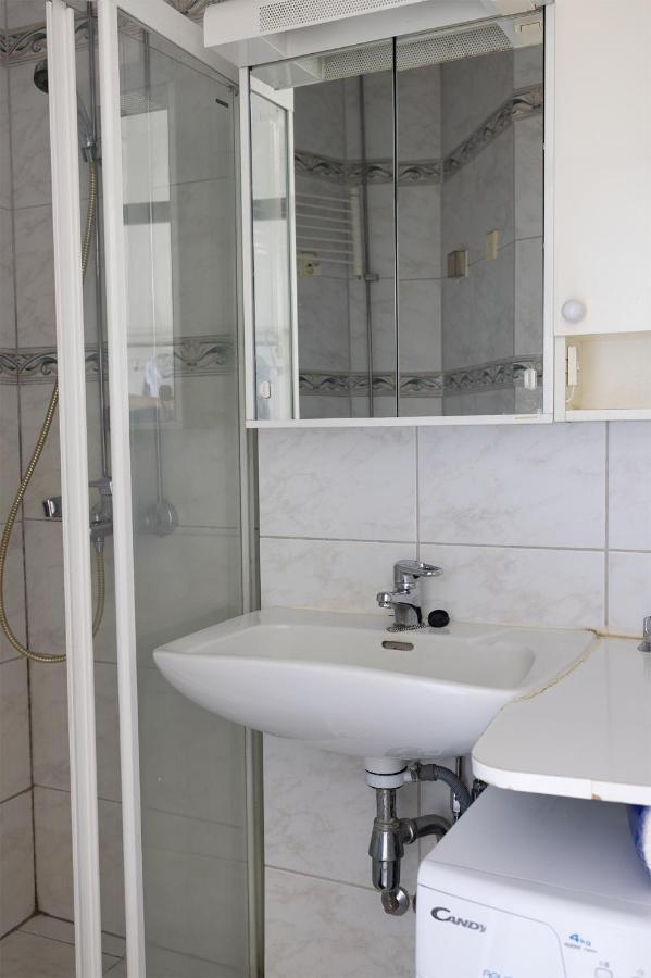 2ndhomes City Center 2br By The Finnish National Theatre With Balcony And Park View